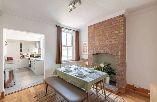 Derby House | Charming 4-bed Home in Derby by Renzo, Brilliant Location, Free Parking!