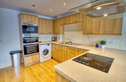 Lincoln House | Charming and Cosy 3 Bed Home | Free Wi-Fi