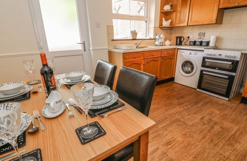 Long Preston House | Charming Croft Cottage Retreat