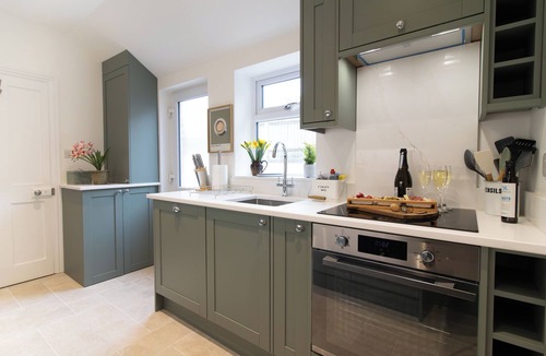 Stamford House | Charming house - 3 BR, FREE Parking, Stamford