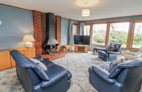 Grimsby House | Cherry Trees