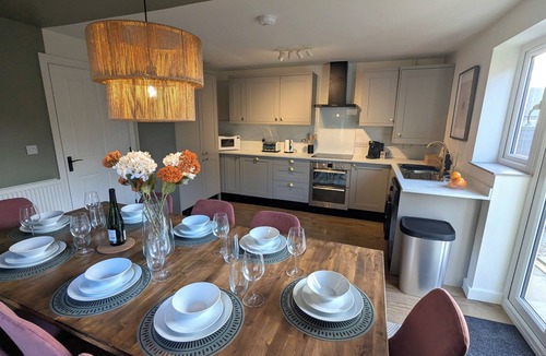 Corby House | Cherrytrees | Corby | Spacious Stylish Home | Sleeps 9 | Work & Family | Parking
