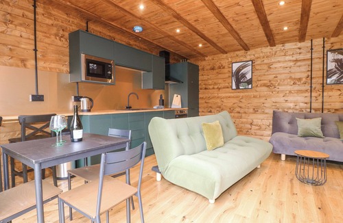 South Luffenham Cottage | Chicken Run
