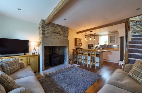 Hepworth House | Chimney Cottage, Hepworth