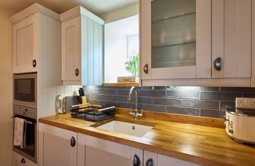 Hepworth House | Chimney Cottage, Hepworth