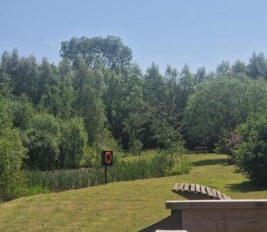 Storwood Villa | Chinchilla Lodge - Still Rabbit - Hot Tub - Yorkshire