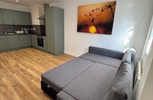 West Thornton House | City Deluxe