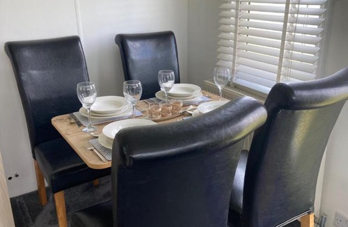 Winestead Apartment | Coastal Caravan Holidays - Nightingale 8