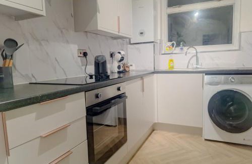 Goole Apartment | Comfortable 2 Bed Home in Goole by MCPI Hosting, Perfect for Contractors & Business Stays