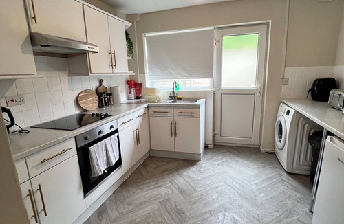 Mansfield House | Comfortable 3BR Home | Near Mansfield Centre & Sherwood Forest