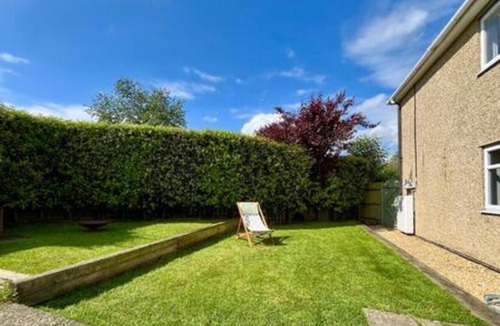 Oxford House | Comfortable 5-BR Home near Headington Oxford