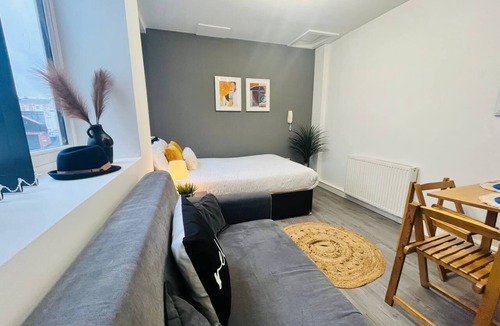 Georgian Quarter Apartment | Comfortable Private 1- Bedroom Flat - F4*