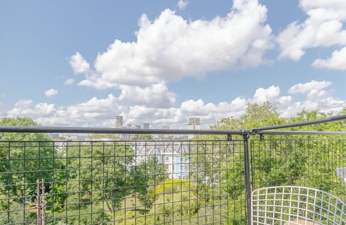 Notting Hill Apartment | Compact & Central | WiFi | Studio | Ladbroke Grove