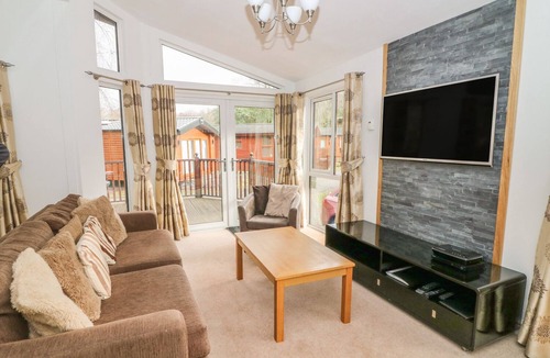 Troutbeck Bridge Cottage | CONISTON NUMBER 9, family friendly, with pool in White Cross Bay