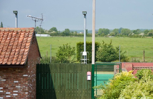Burgh le Marsh Cottage | Conker Cottage - The Chestnuts Holiday Cottages
