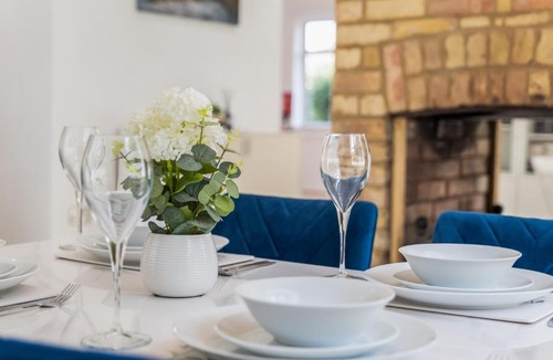Thorney House | Contractor Accommodation Peterborough- Parking-Business and Work Stays
