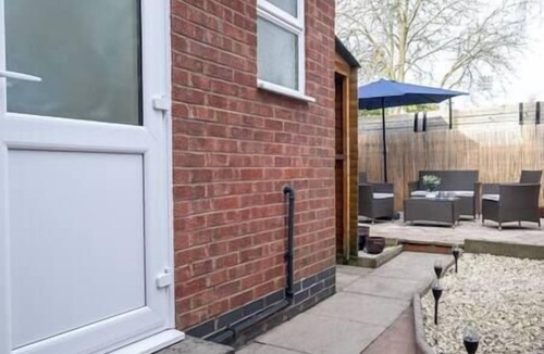 Aylestone House | Contractor House 4 Beds Free Parking Superfast Wifi