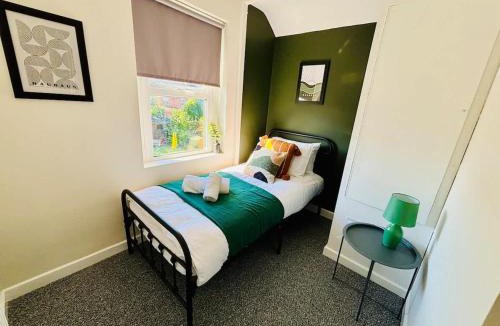 Gloucester House | Contractors - Modern Home Gloucester City Centre