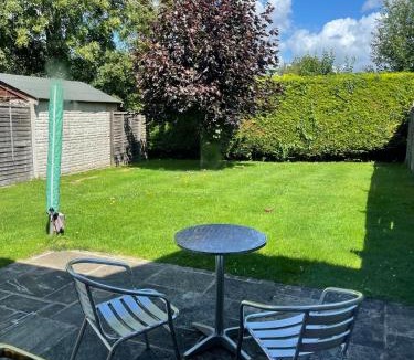 Oxford House | Cosy 2bed house in Oxford, sleeps 4 and a baby