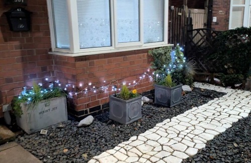 Leicester Cottage | Cosy Cottage style Bungalow Close to Leicester City, Abbey Park & The Highcross