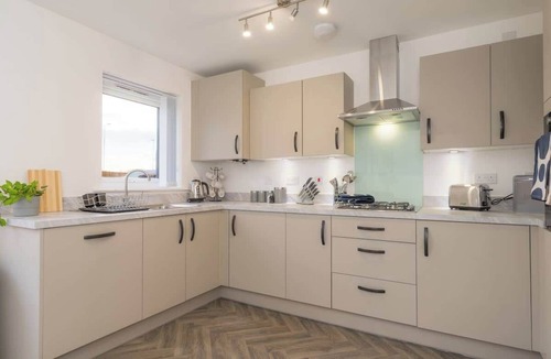 Derby House | Cosy Home | Parking | Royal Derby Hospital