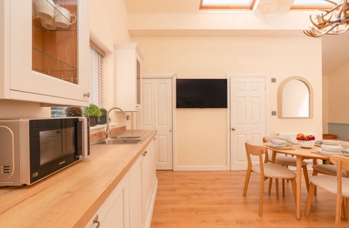 Chatburn House | Cosy Ribblesdale Cottage in Acres of Countryside