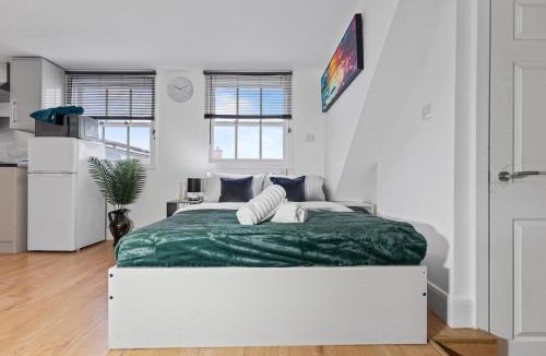 Leicester City Centre Apartment | Cosy Studio - Close to Universities & City Centre