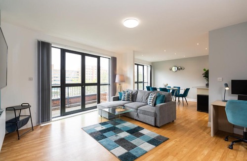 Derby Apartment | Cotels The Millhouse Corporate Apartments - PRIVATE APARTMENT BUILDINGS - GATED ENTRANCE - PARKING - WORK DESK