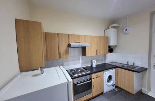 Fenham Apartment | Cozy 2 Bedroom Flat | Both rooms are ensuite