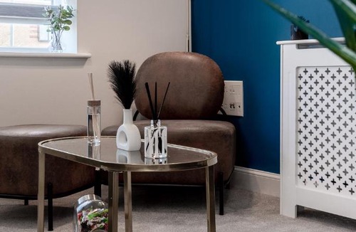 Milton Keynes Apartment | Cozy 2 Bed in Milton Keynes Free parking & WiFi