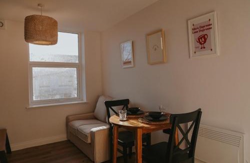 Heworth Apartment | Cozy First Floor Apartment