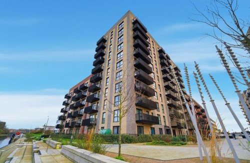 Botwell Apartment | Cozy Home Hayes (2 Sleep)/Near Tube/Heathrow