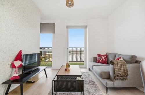Botwell Apartment | Cozy Home Hayes (2 Sleep)/Near Tube/Heathrow