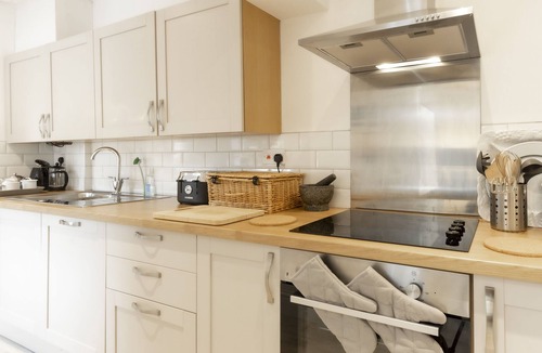 Oakham House | Cozy Nook boutique Cottage