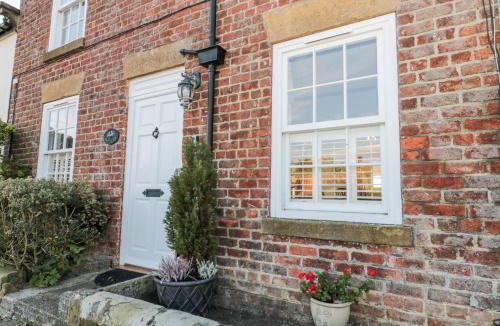 Fylingthorpe House | Croft View