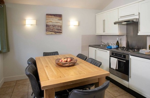 North York Moors National Park Cabin | Cropton Golden Oak, Pickering