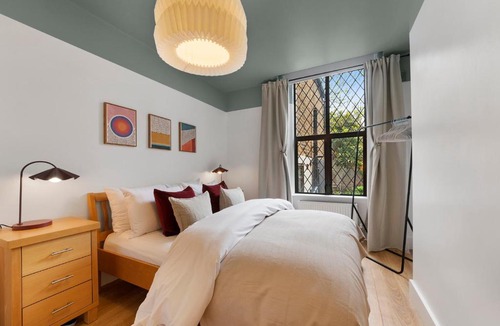 Tollington Apartment | Crouch Hill Charms by MoreThanStays