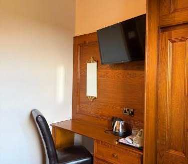 Brough Hotel | Crown & Anchor Inn