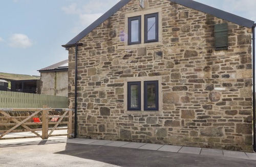 Ogden House | CUCKOO COTTAGE, pet friendly, character holiday cottage in Oxenhope