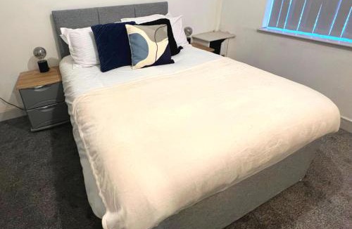 Wigan House | Darlington Suites by SA Stays