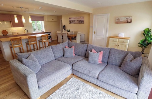 Helsey Cottage | Denholme