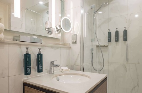 Ringway Hotel | DoubleTree by Hilton Manchester Airport