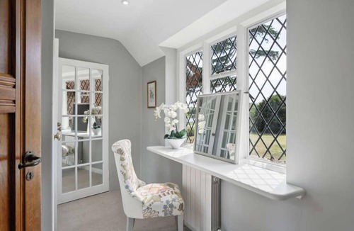 Fifield House | Elegant Grade II Manor - Dorney - Eton - Windsor