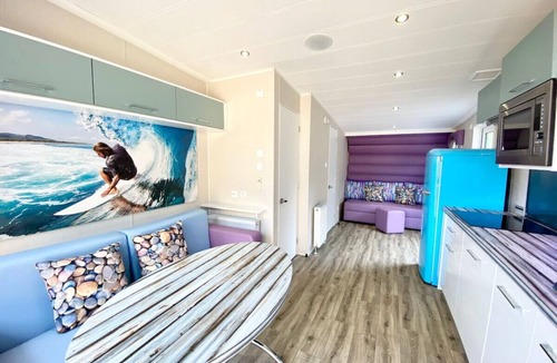 Knott End-on-Sea House | Elletson Park Caravan 2 - Studio family camping/bbq