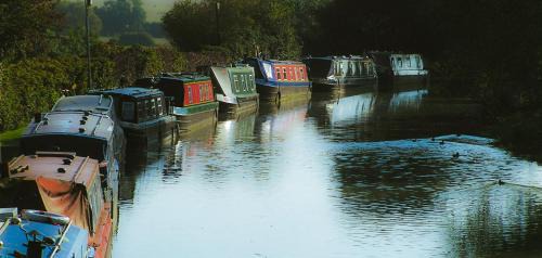 Yardley Gobion Cabin | Elm Tree Farm Accommodation
