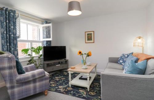 Beverley House | Elwell Cottage