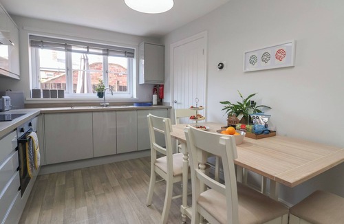 Beverley Cottage | ELWELL COTTAGE, with a garden in Beverley