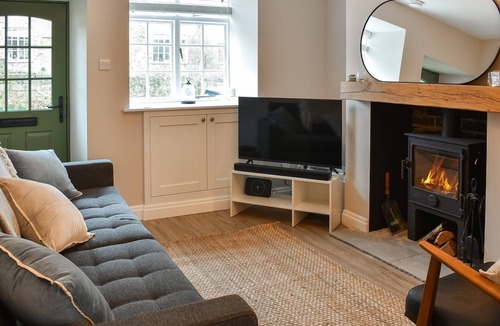 Bramham Cottage | Escape to this wonderful Yorkshire retreat in Bramham.
