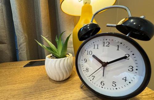 Doncaster House | Extended Stay Welcome - Sleeps 5 - Free Parking