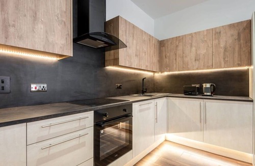 Hull Old Town Apartment | Fabulous 2 Bed Apartment in the Heart of Hull